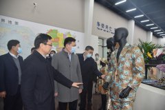 市、區(qū)領導一行蒞臨公司調(diào)研指導